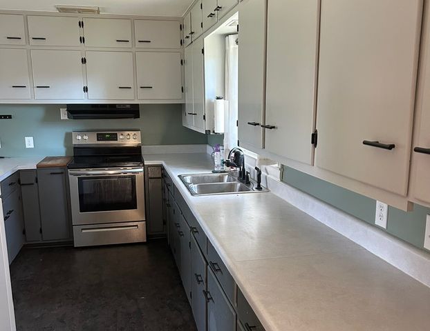 101 Laurel Lane, Clemson, SC 29631