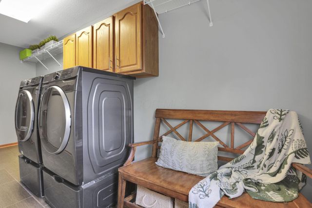 1365 Normandy Drive, Newark, OH 43055