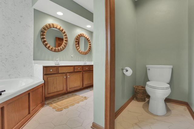 1365 Normandy Drive, Newark, OH 43055