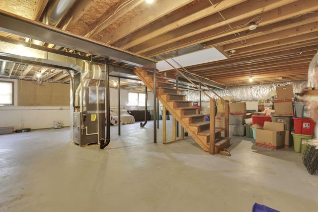 1365 Normandy Drive, Newark, OH 43055