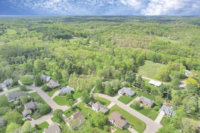1365 Normandy Drive, Newark, OH 43055
