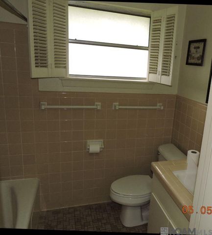 1287 Rodney Dr, Baton Rouge, LA 70808