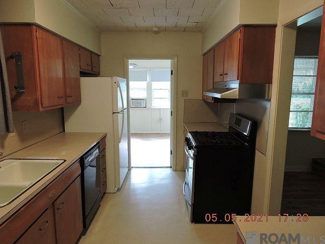 1287 Rodney Dr, Baton Rouge, LA 70808
