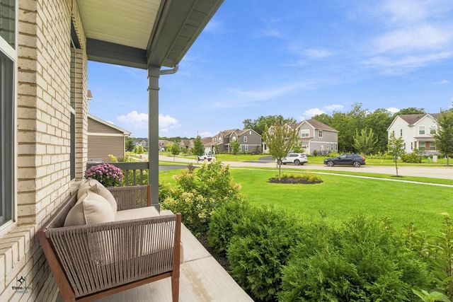 1165 Overhill Court, Crystal Lake, IL 60012