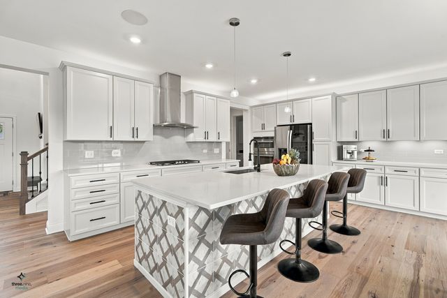 1165 Overhill Court, Crystal Lake, IL 60012