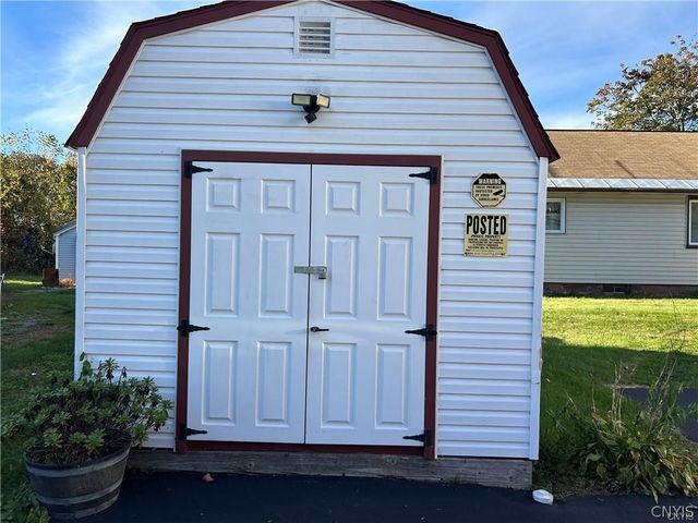 202 Comstock Avenue, Frankfort, NY 13340
