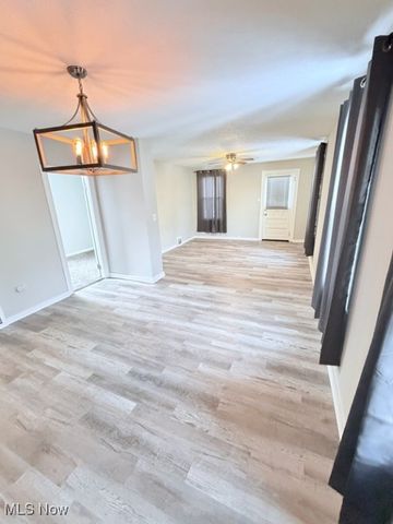 3623 Siam Avenue, Cleveland, OH 44113