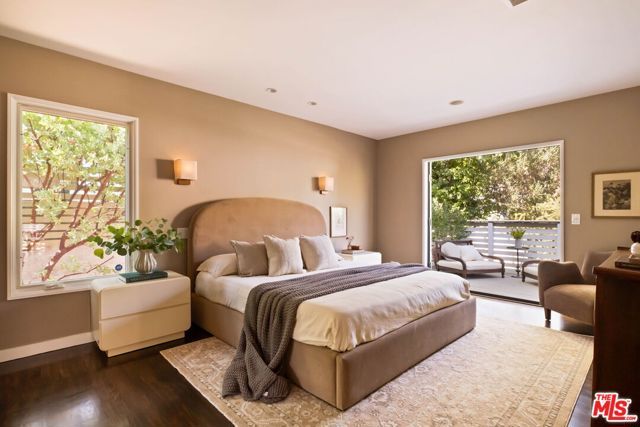 10371 Mississippi Avenue, Los Angeles, CA 90025