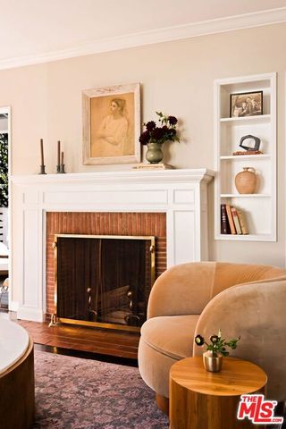 10371 Mississippi Avenue, Los Angeles, CA 90025