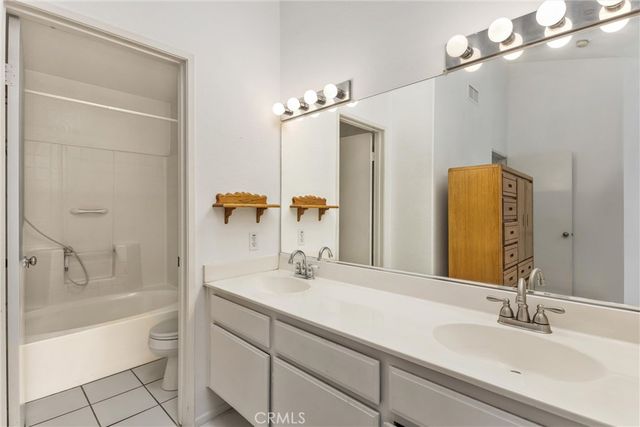 29201 Palm View, Highland, CA 92346