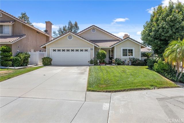 29201 Palm View, Highland, CA 92346