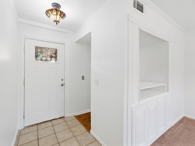 710 Parkridge Drive, Decatur, TX 76234