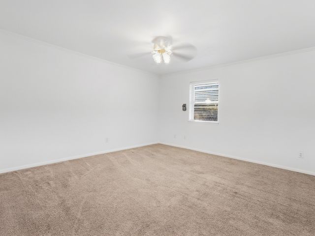 710 Parkridge Drive, Decatur, TX 76234