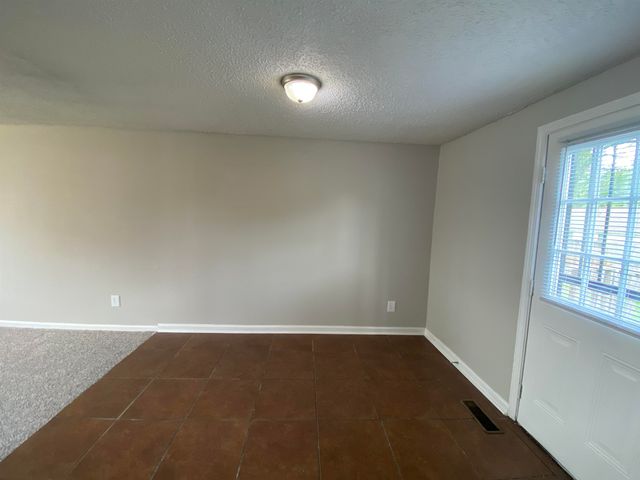 4392 RIDGE BAY CV, Millington, TN 38053