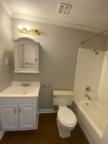 4392 RIDGE BAY CV, Millington, TN 38053