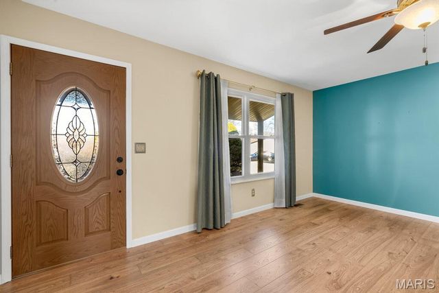 21 Sun Beam Court, St Peters, MO 63376