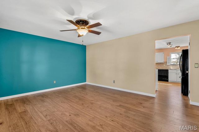 21 Sun Beam Court, St Peters, MO 63376