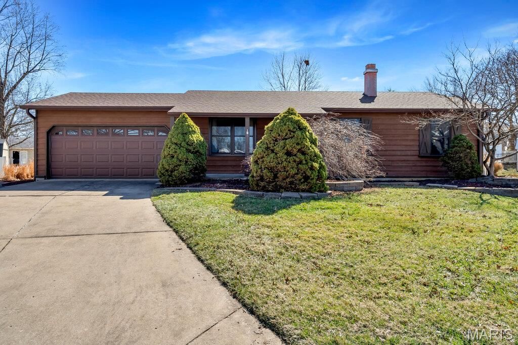 21 Sun Beam Court, St Peters, MO 63376
