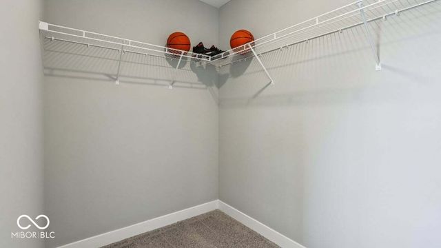 120 Ames Drive, Whiteland, IN 46184