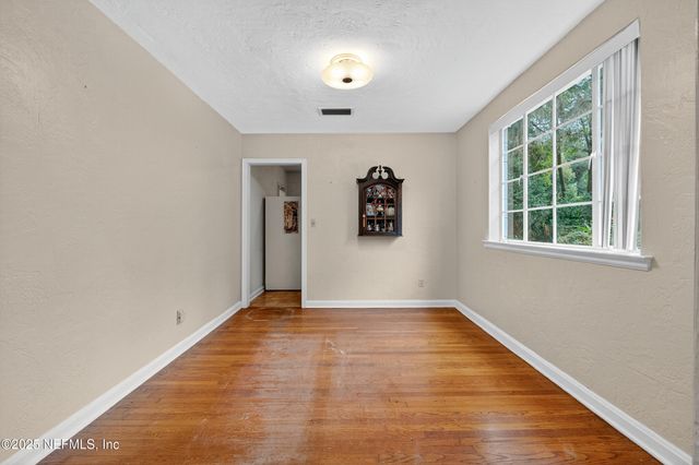 1737 PLAINFIELD Avenue, Orange Park, FL 32073