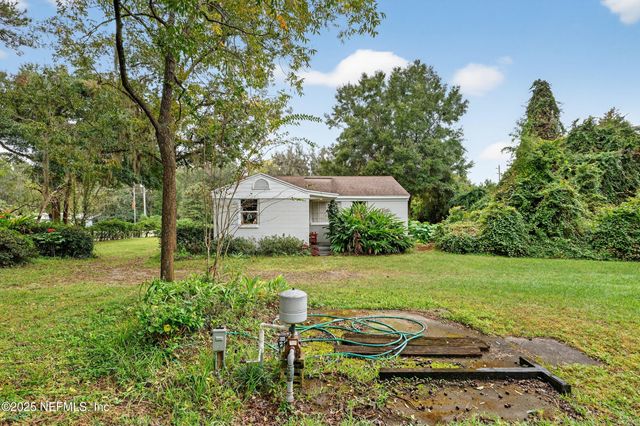 1737 PLAINFIELD Avenue, Orange Park, FL 32073