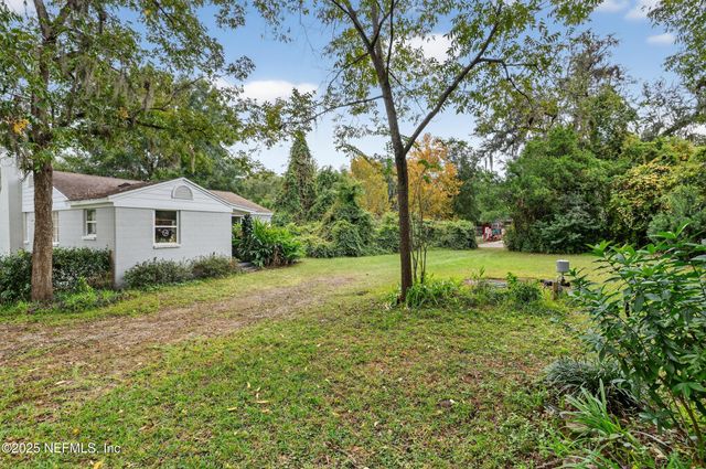 1737 PLAINFIELD Avenue, Orange Park, FL 32073