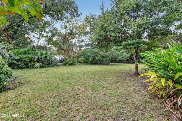 1737 PLAINFIELD Avenue, Orange Park, FL 32073