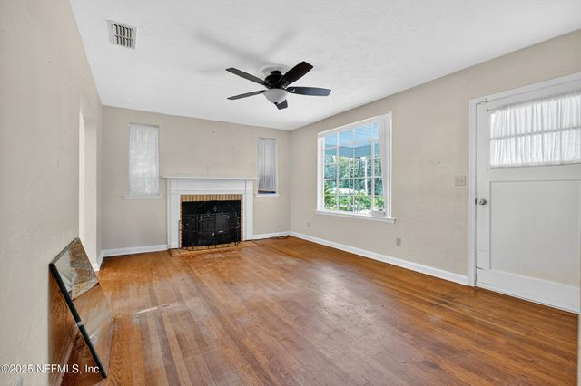 1737 PLAINFIELD Avenue, Orange Park, FL 32073