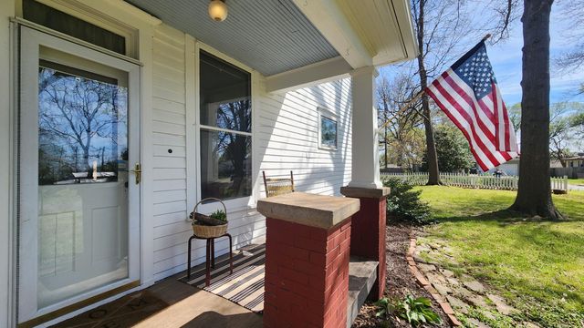 317 E Glenwood Street, Springfield, MO 65807