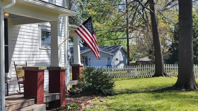 317 E Glenwood Street, Springfield, MO 65807