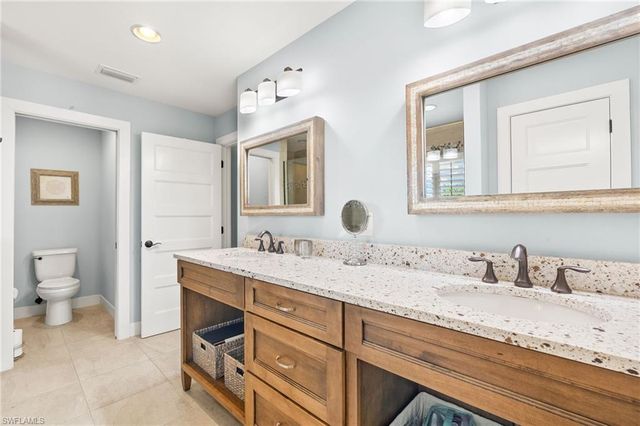 1234 Middle Gulf DR, Sanibel, FL 33957