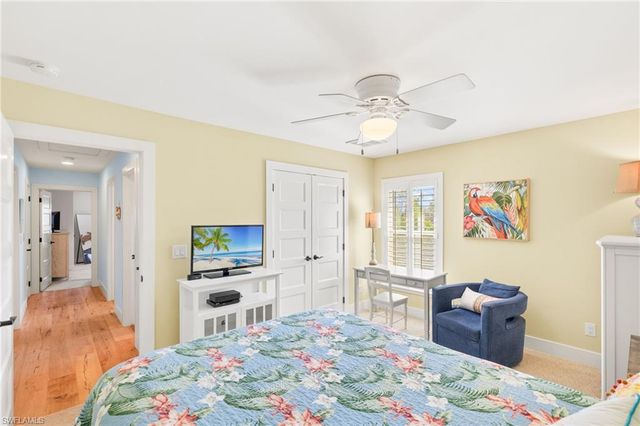1234 Middle Gulf DR, Sanibel, FL 33957