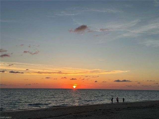 1234 Middle Gulf DR, Sanibel, FL 33957