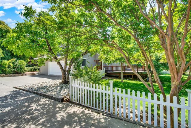 6869 Steiger Hill Rd, Vacaville, CA 95688