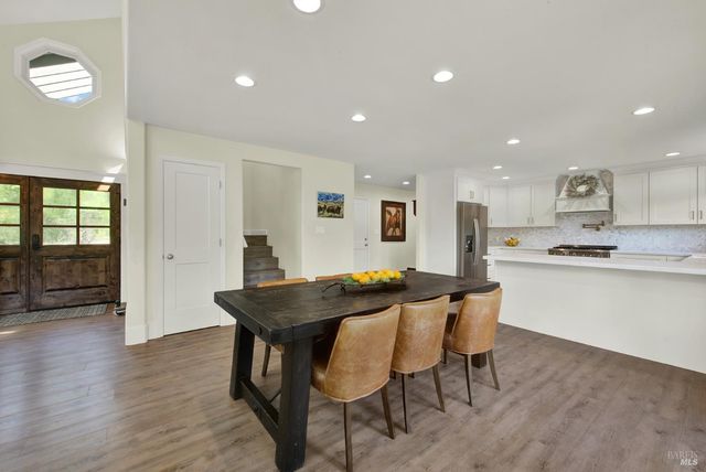 6869 Steiger Hill Rd, Vacaville, CA 95688