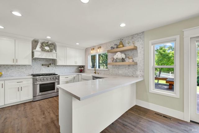 6869 Steiger Hill Rd, Vacaville, CA 95688