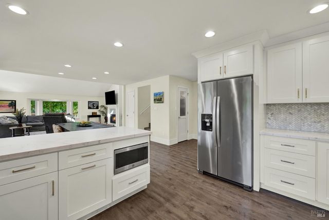 6869 Steiger Hill Rd, Vacaville, CA 95688