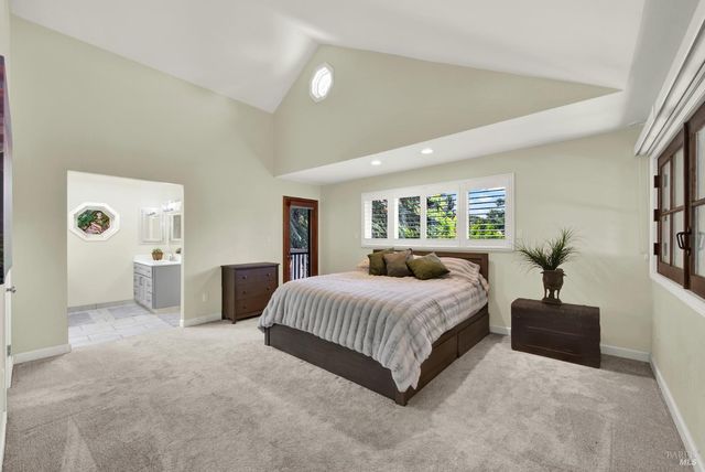 6869 Steiger Hill Rd, Vacaville, CA 95688
