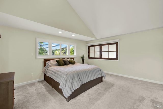 6869 Steiger Hill Rd, Vacaville, CA 95688