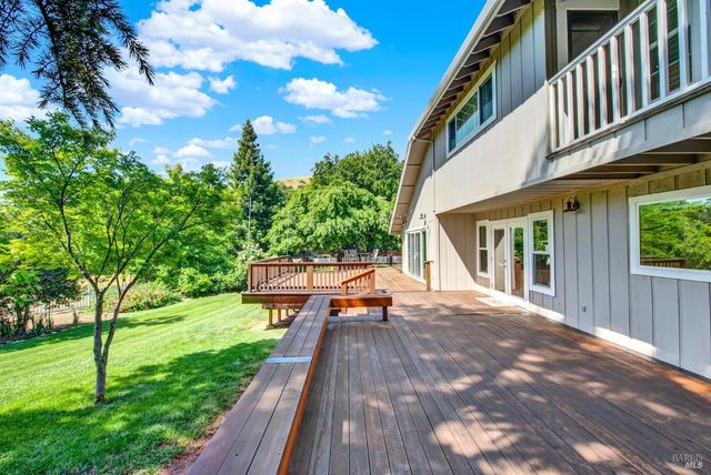 6869 Steiger Hill Rd, Vacaville, CA 95688