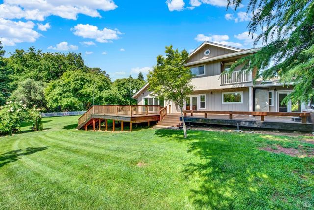 6869 Steiger Hill Rd, Vacaville, CA 95688