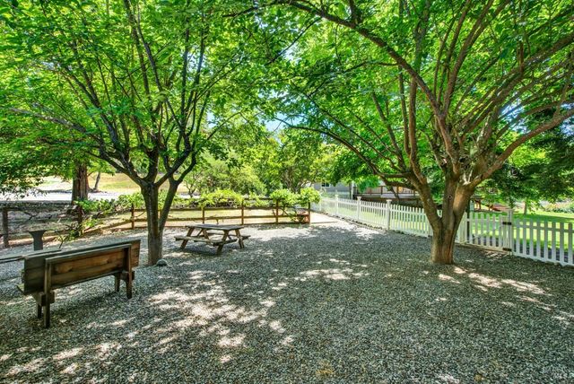6869 Steiger Hill Rd, Vacaville, CA 95688