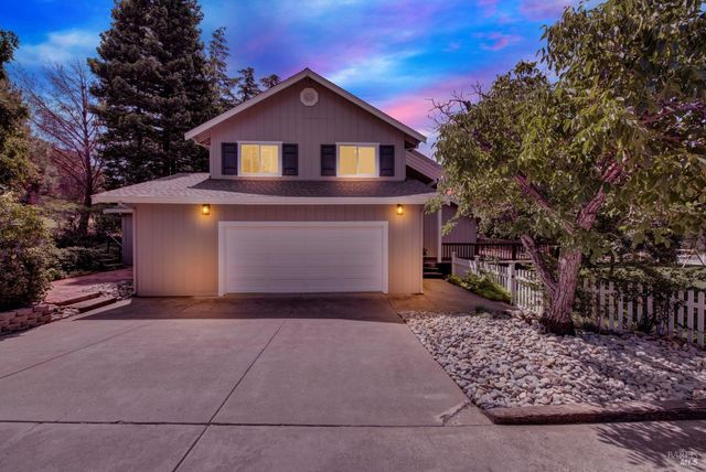 6869 Steiger Hill Rd, Vacaville, CA 95688