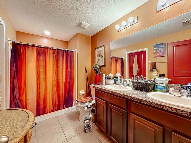 102 CASCADE BEND DRIVE, Ruskin, FL 33570