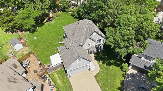 11824 W 112TH Terrace, Overland Park, KS 66210
