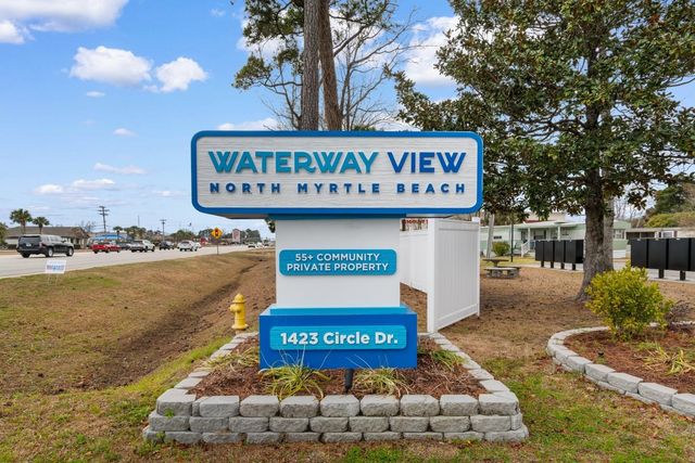 1517 Norris Ave., North Myrtle Beach, SC 29582