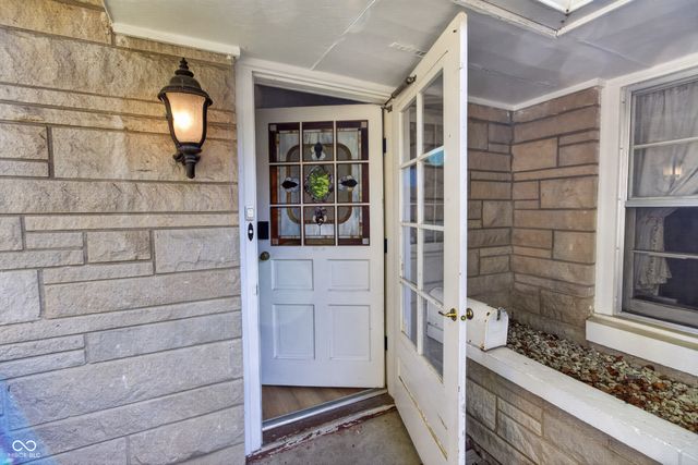 5850 Indianola Avenue, Indianapolis, IN 46220