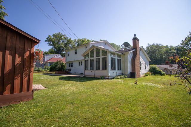 611 RONDEAU Drive, Erie, PA 16505