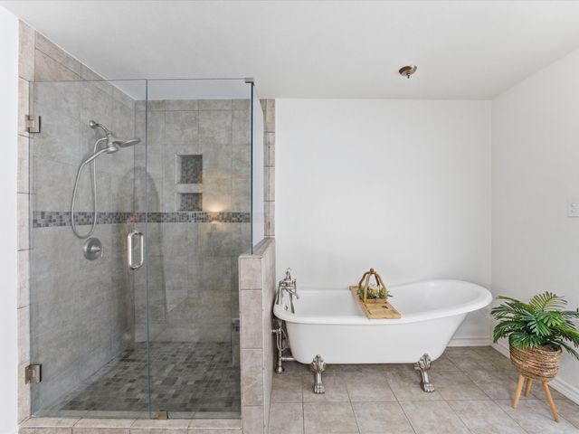 4505 Woodland Park Boulevard, Arlington, TX 76013