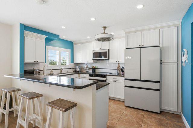 1401 GULF BOULEVARD 216, Clearwater Beach, FL 33767